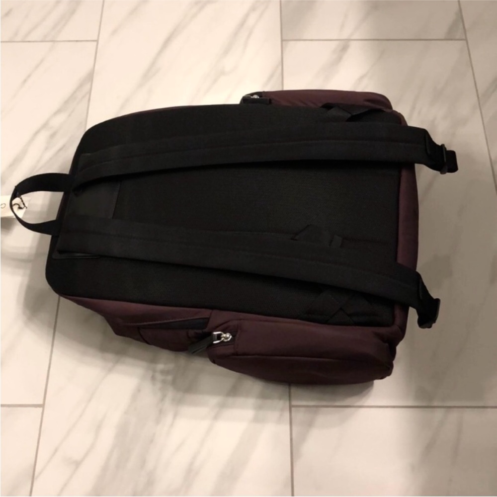 NWT Men’s Calvin Klein Backpack - Picture 3 of 8
